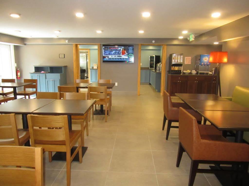 Country Inn & Suites Downtown Convention Center By Radisson, Gatlinburg, Tn Εξωτερικό φωτογραφία
